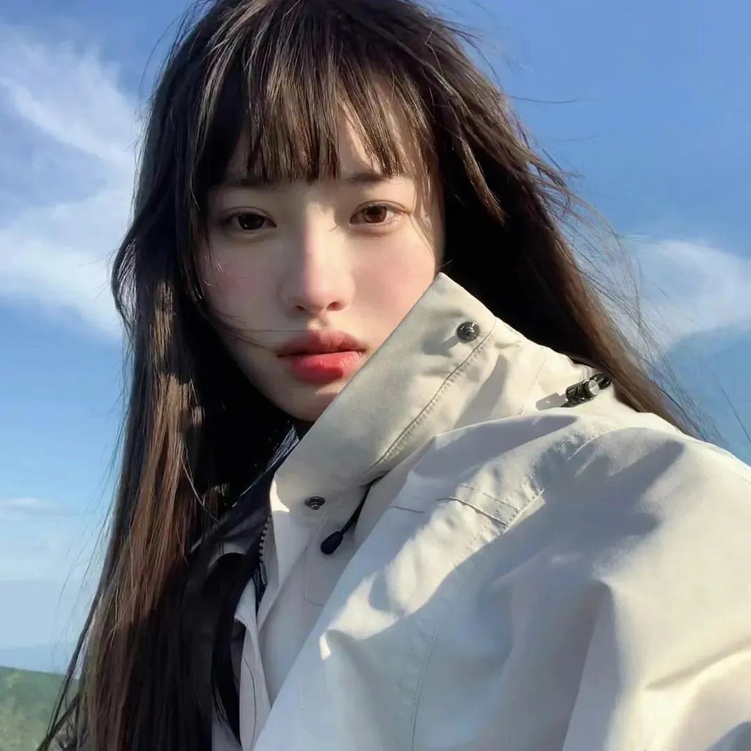 女魔